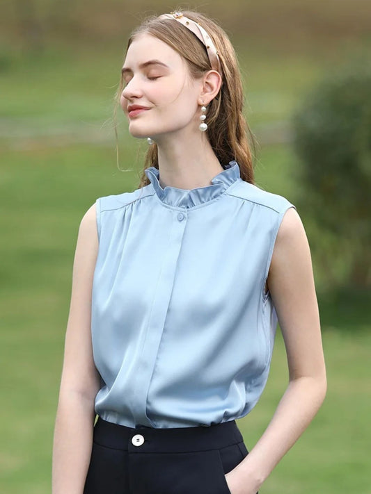 Sleeveless Blouse with Ruffled Collar
