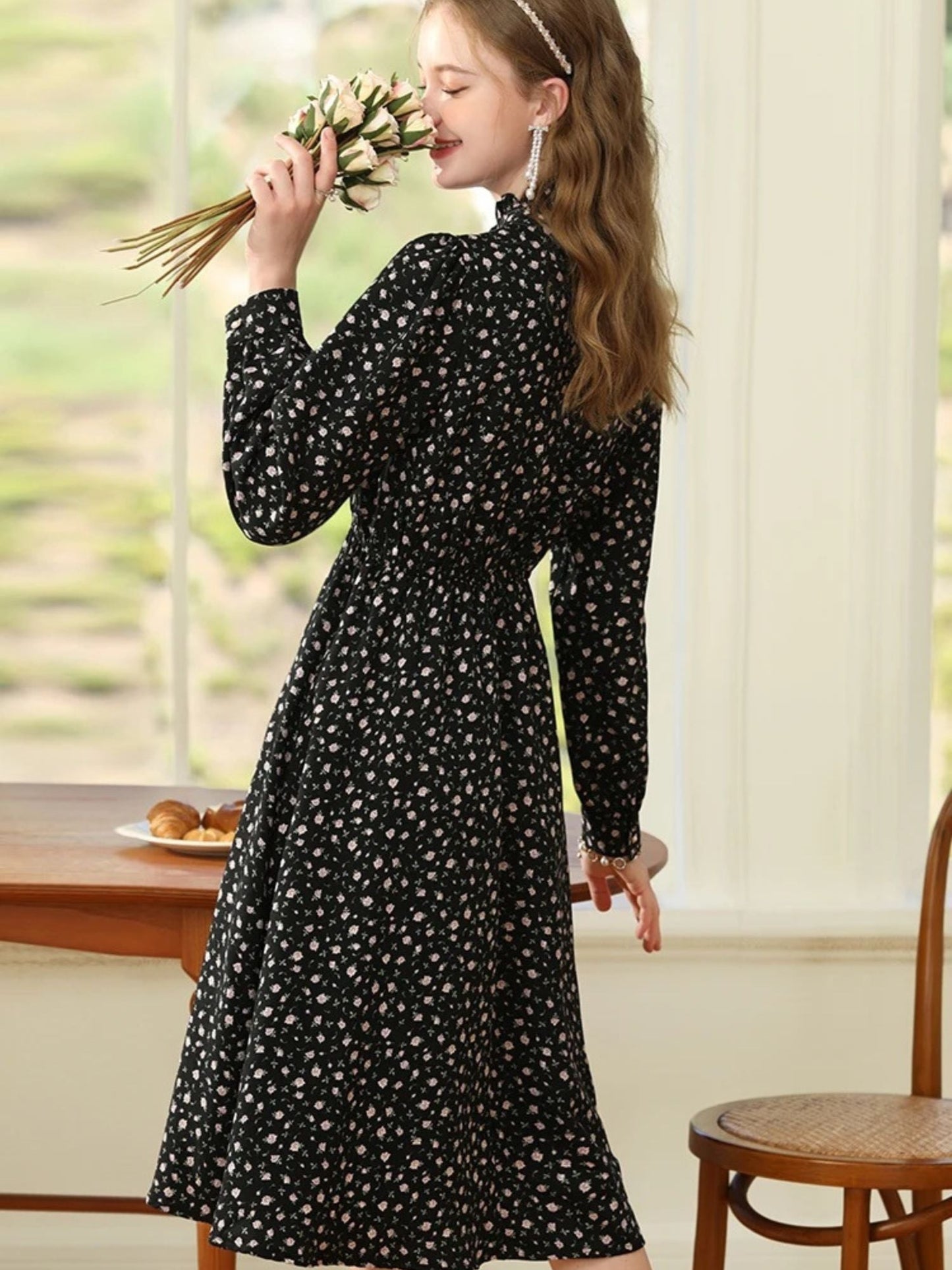 French-Inspired Floral Dress with Long Sleeves